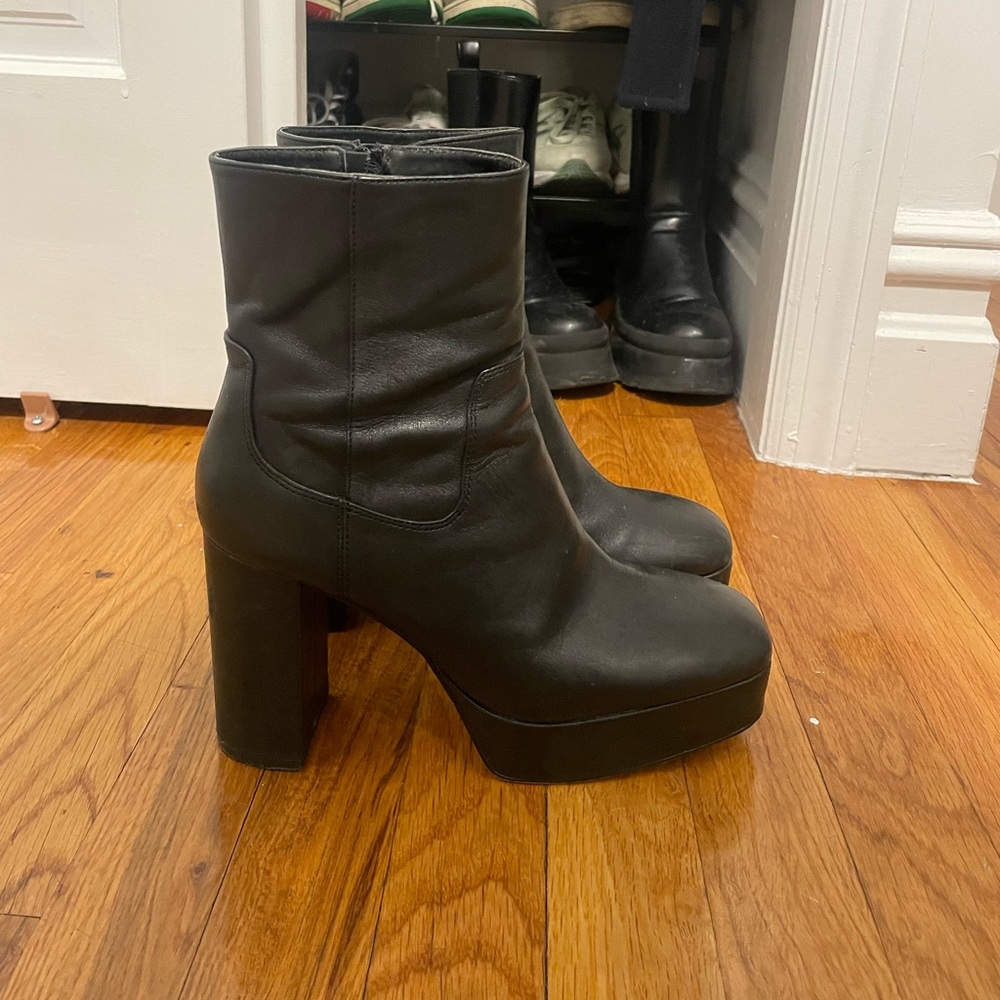 Zara black platform heeled boots size 37